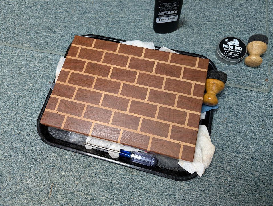 Brick Pattern Cutting Board - Image 3